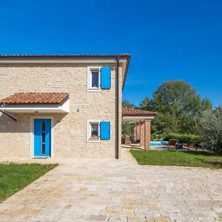 بيت للعطل Romantische Mit Pool- Umgeben Von By Interhome