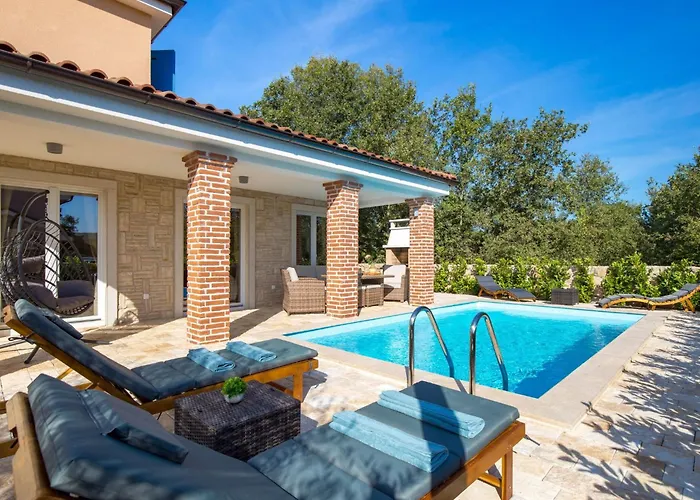 Romantische Mit Pool- Umgeben Von By Interhome Sveti Anton (Krk)