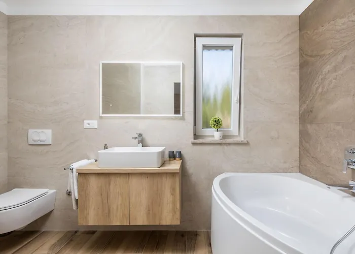 Romantische Mit Pool- Umgeben Von By Interhome *