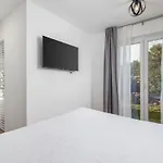 Romantische Mit Pool- Umgeben Von By Interhome