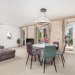 Romantische Mit Pool- Umgeben Von By Interhome Sveti Anton (Krk)