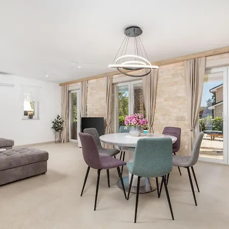 Romantische Mit Pool- Umgeben Von By Interhome Sveti Anton (Krk)