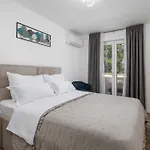 Romantische Mit Pool- Umgeben Von By Interhome Sveti Anton (Krk)