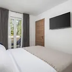 Romantische Mit Pool- Umgeben Von By Interhome