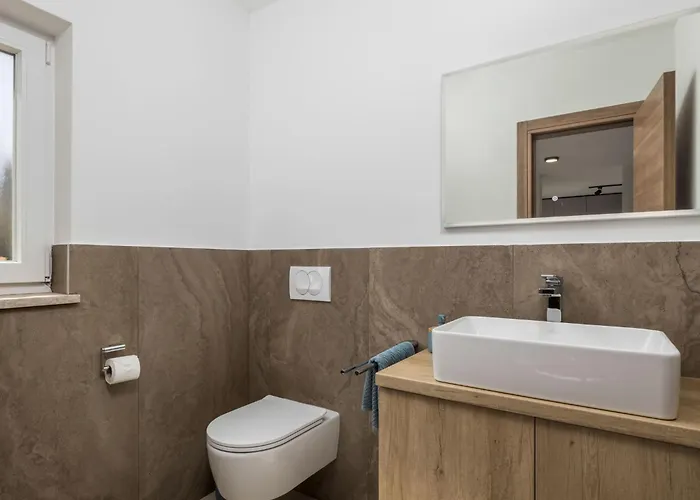 Casa vacanze Romantische Mit Pool- Umgeben Von By Interhome